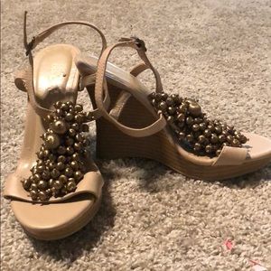 Old navy nude and gold wedges